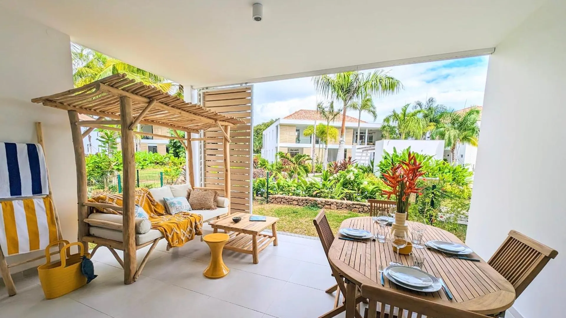 Tehani Beach Apartment Paea