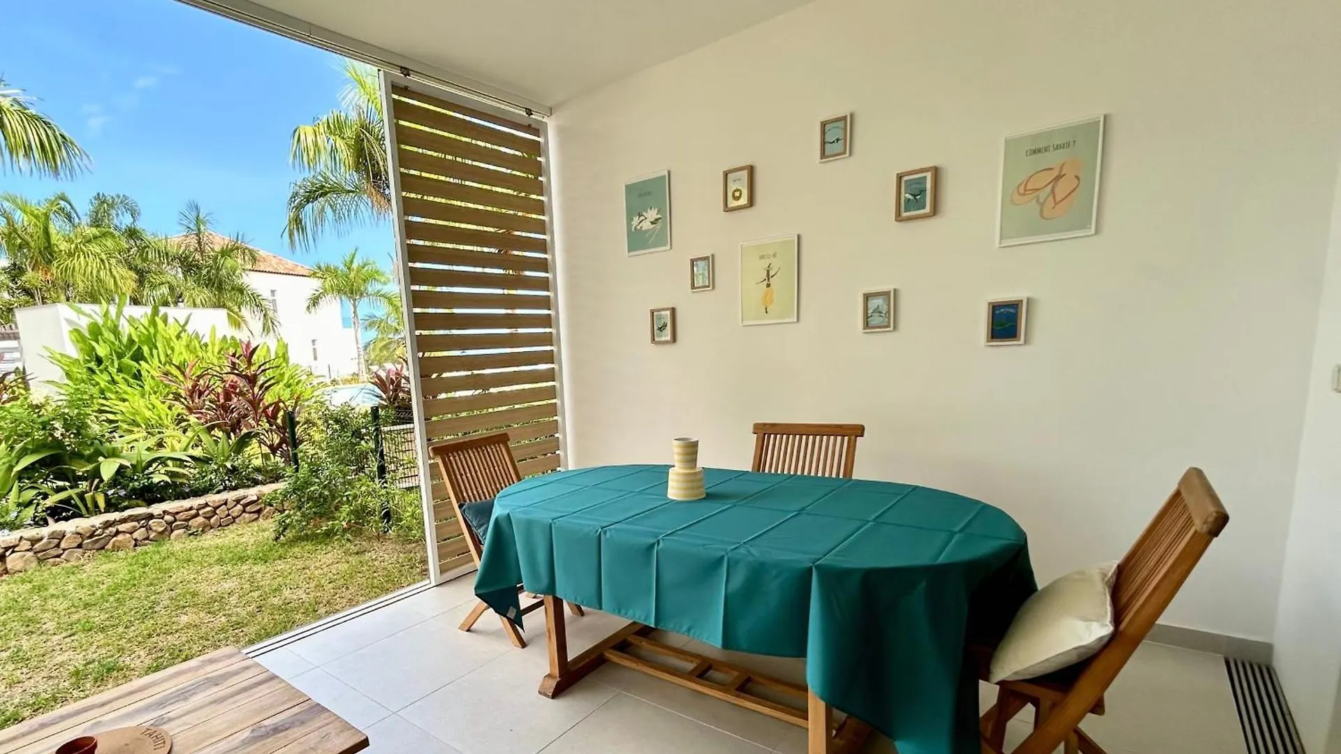 Tehani Beach Apartment Paea